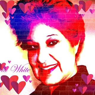 Maria White